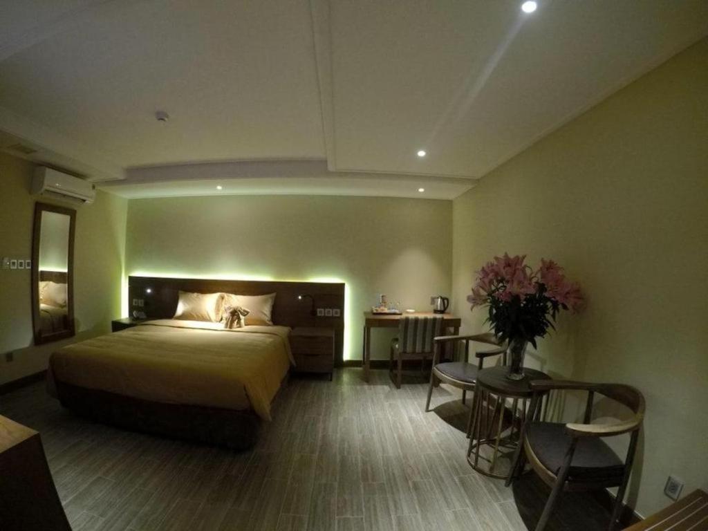 Thang Loi Tam Dao Hotel エクステリア 写真